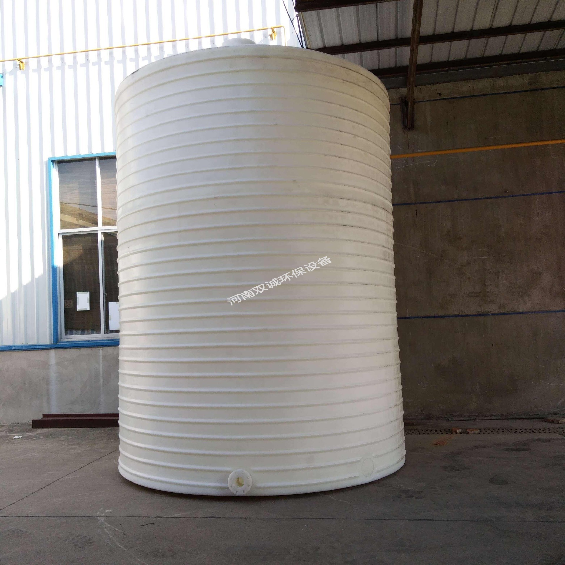 選購(gòu)塑料儲(chǔ)罐常見(jiàn)問(wèn)題: